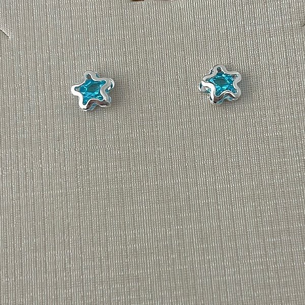 Brinco infantil estrela colorida em banho de prata silver