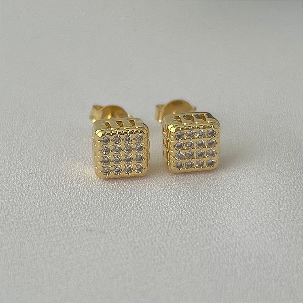 Brinco quadrado cravejado em banho de ouro 18k