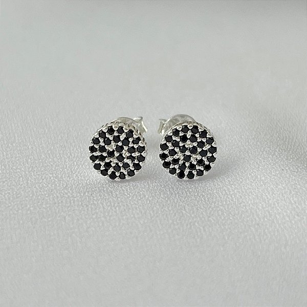 Brinco redondo cravejado em banho de prata silver