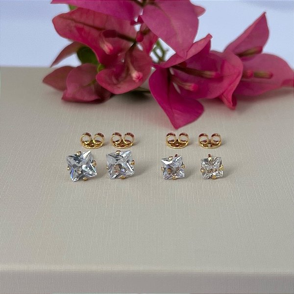 Dupla de brincos ponto de luz quadrados médios em banho de ouro 18k