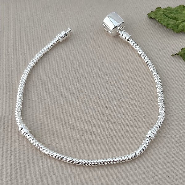 Pulseira inspiração vivara em banho de prata silver