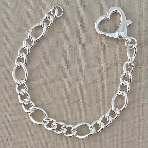 Pulseira de elos grumet intercalado fecho coração G em banho de banho de prata silver