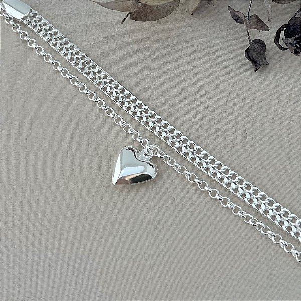 Pulseira dupla com pingente de coração abaloado em banho de prata silver