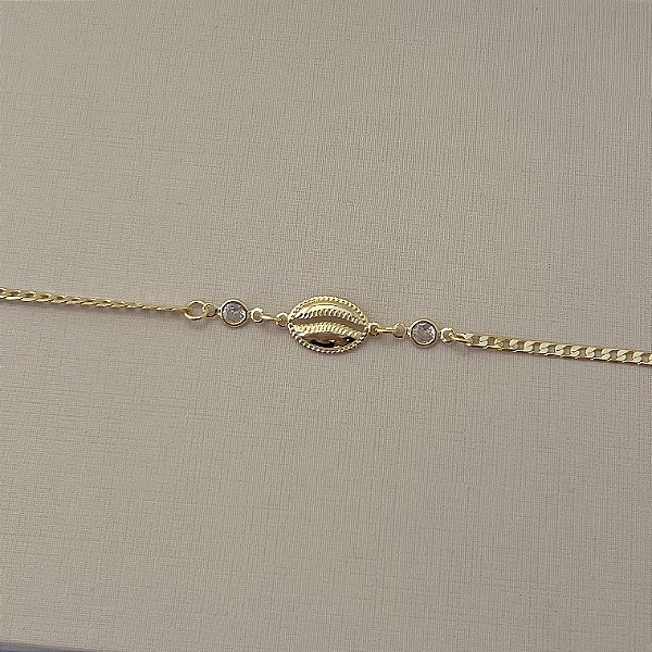 Pulseira com concha e pontos de luz em banho de ouro 18k