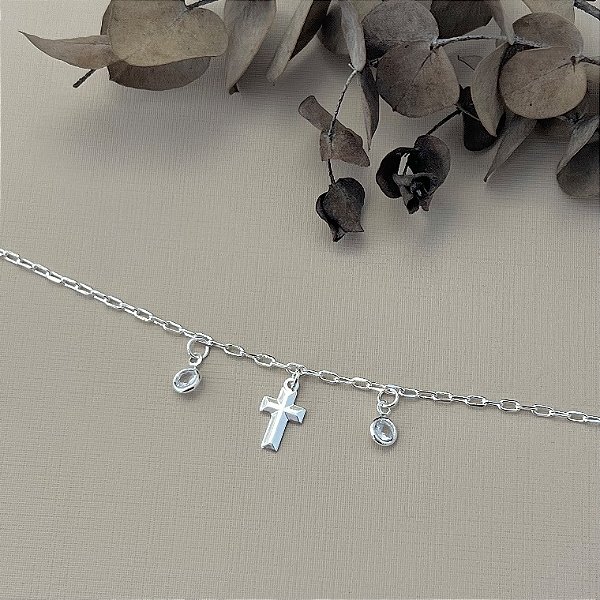 Pulseira cruz e pontos de luz em banho de prata silver