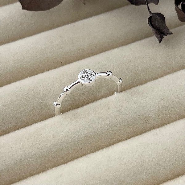 Anel aro 19,5 cruz cravejado em banho de prata silver