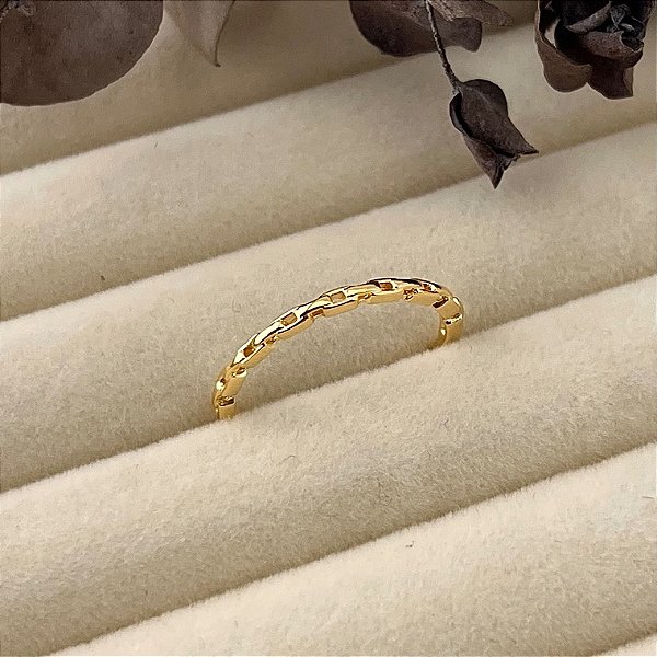 Anel aro 23 tipo corda em banho de ouro 18k