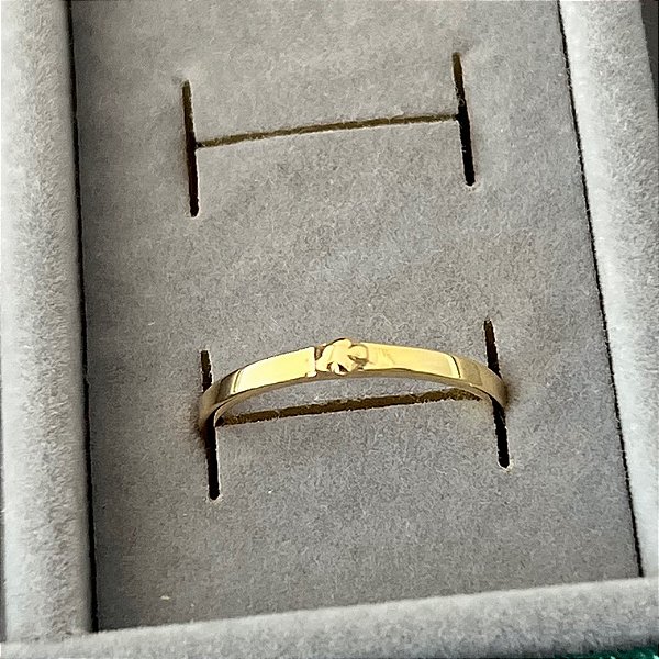 Anel aro 19 mini flor em banho de ouro 18k
