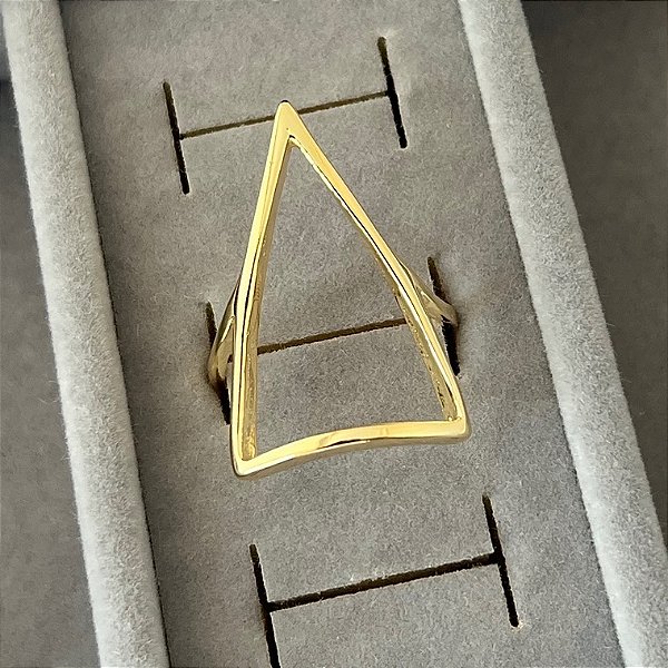 Anel aro 20 triangulo vazado em banho de ouro 18k