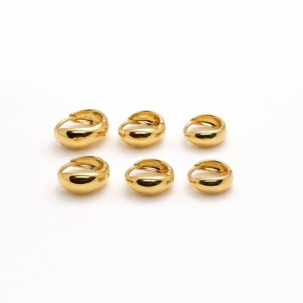 Trio de argolas abaloadas lisas em banho de ouro 18k