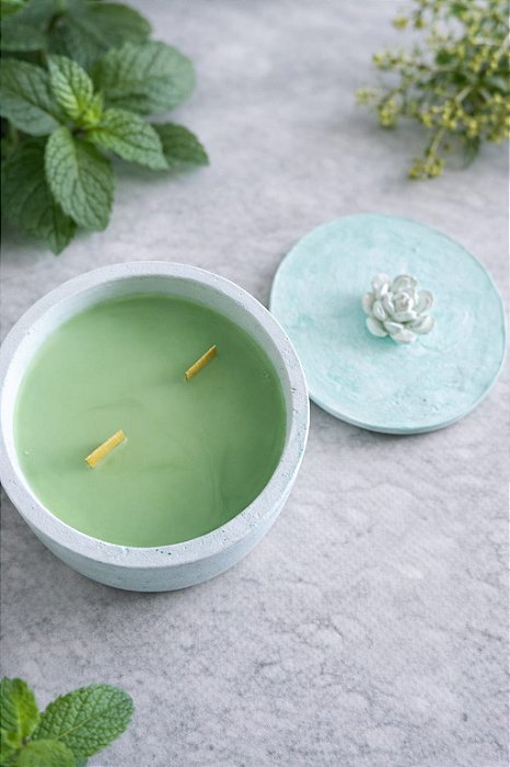 Vela Aromática em Recipiente de Cimento Artesanal - 2
