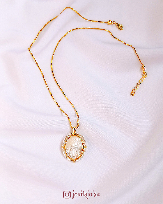 Colar Nossa Senhora de Fátima em Madreperola