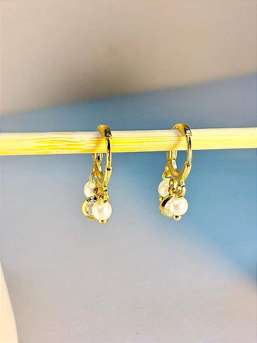 ARGOLINHA DE CLICK C PEROLAS E ZIRCONIA NO DOURADO - SEMIJOIA