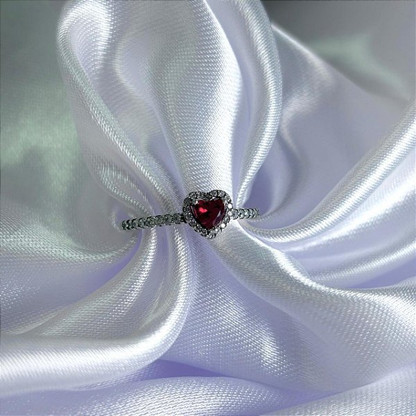 ANEL - CRAVEJADO CORAÇÃO VERMELHO PRATA 925