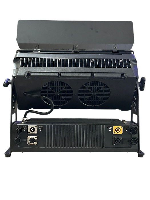 Ribalta P5 Outdoor com Bandoor 44 X 12W