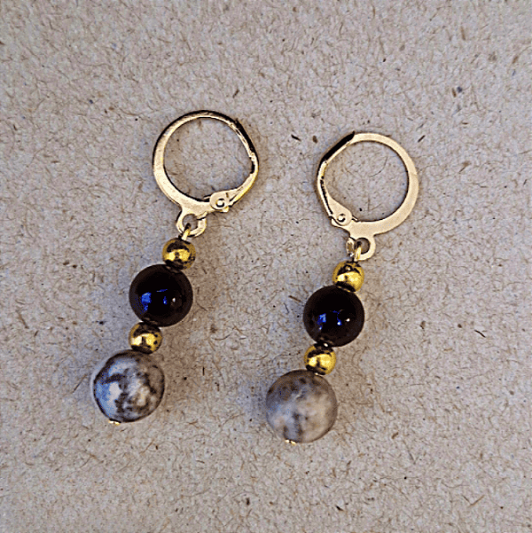 Brinco Argola com Granada e Rodonita - Força, Amor e Equilíbrio