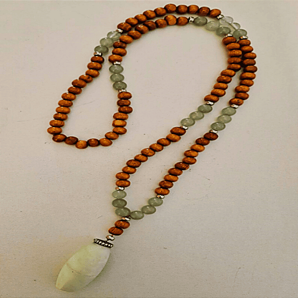 Japamala 108 Contas de Madeira com Jade e Ágata Verde - Proteção e Vitalidade