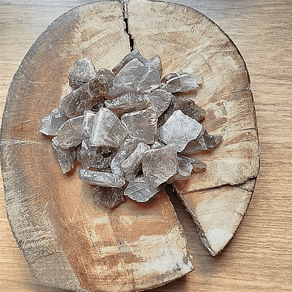 Lepidolita Bruta - É a Pedra da Coragem e Transição