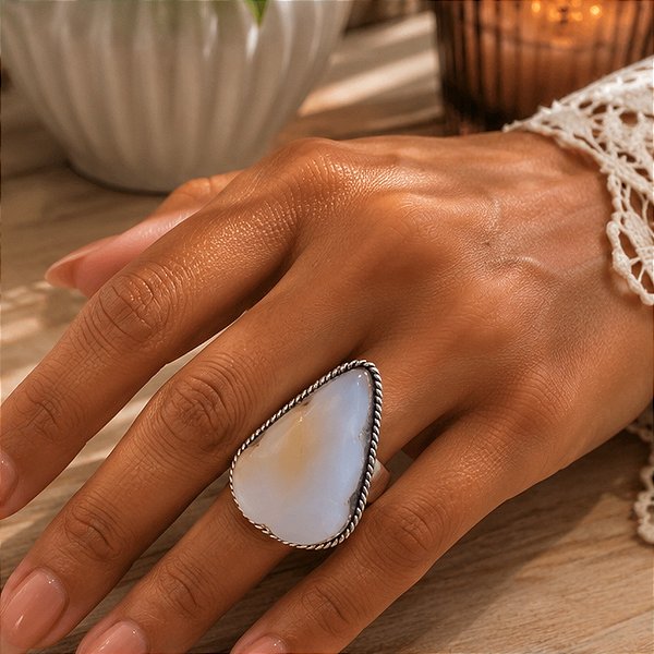 Anel em Prata Indiana com Ágata Natural em Formato Folha | Elegância, Equilíbrio e Proteção