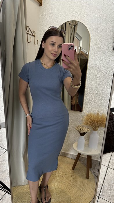 Vestido Canelado Midi