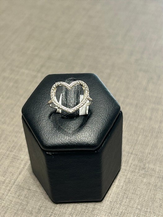 ANEL CORAÇAO CRAVEJADO