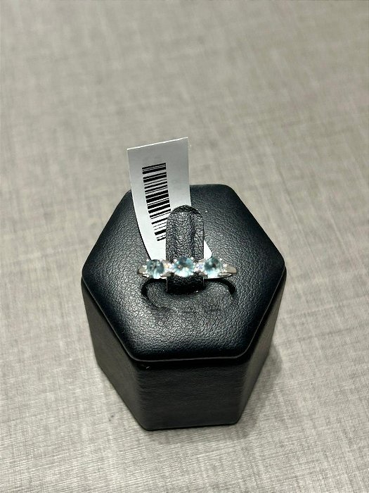 ANEL TRÊS PEDRAS AZUIS