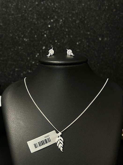 CONJUNTO BRINCO E PINGENTE FOLHA