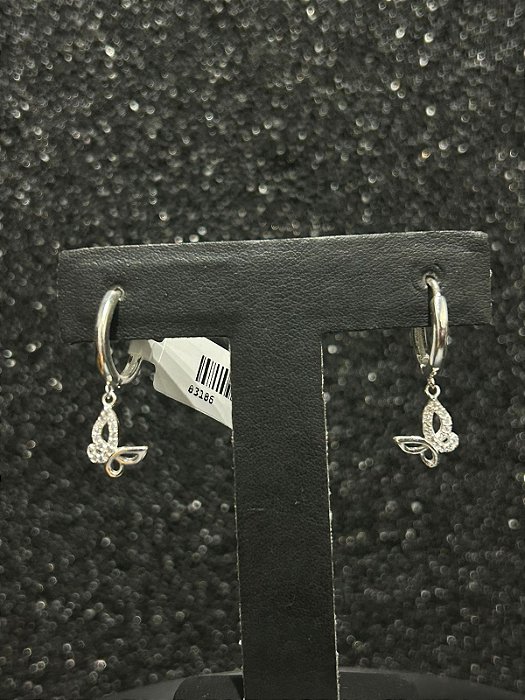 BRINCO COM BORBOLETA