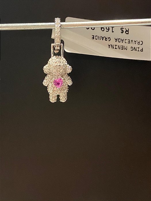 PINGENTE MENINA CRAVEJADA