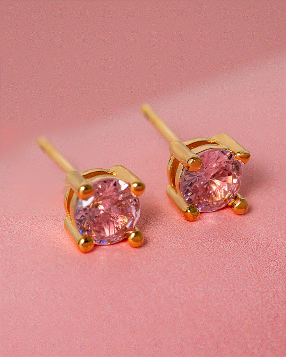 Brinco Ponto de Luz Rosa Quartzo Dourado