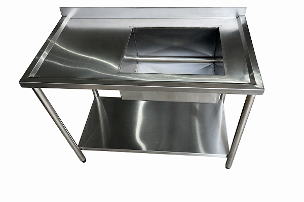Pia em Aço Inox 430 com uma Cuba - 100x60cm - com uma Prateleira - Cuba Direita