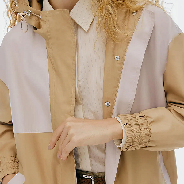 Jaqueta ML Feminina com Capuz