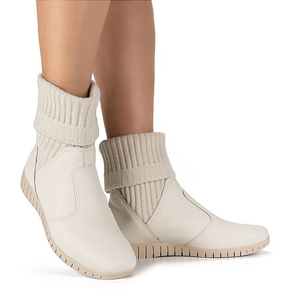 BOTA CANO CURTO FEMININA CAMPESI  L9183