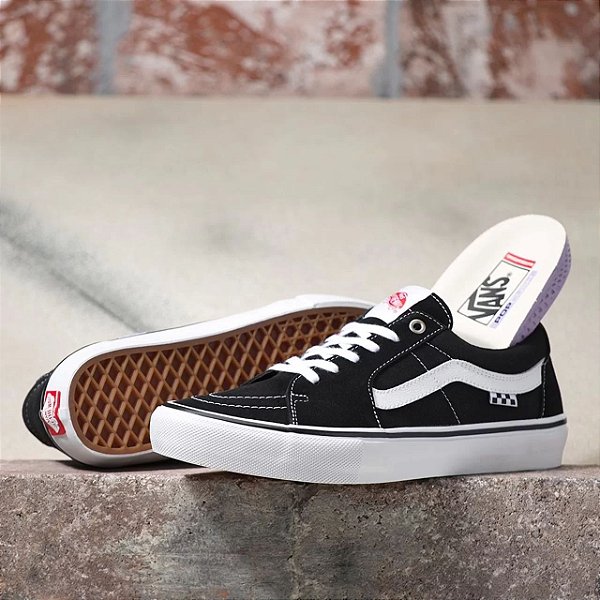 TÊNIS VANS SKATE SK8-LOW BLACK WHITE