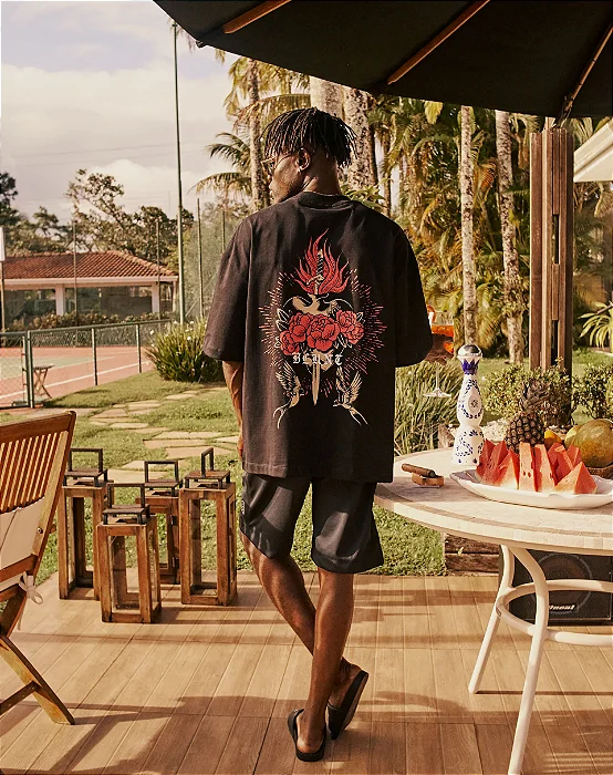 Camiseta Blunt Oversized Blessed - Preto