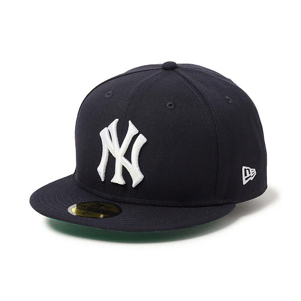 BONÉ NEW ERA 59FIFTY NEW YORK YANKEES OLD ENGLISH - 7 1/4