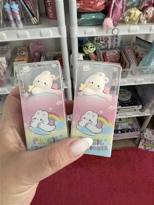 Apontador Fofo Kawaii Nuvem com Asas Colorido Escolar