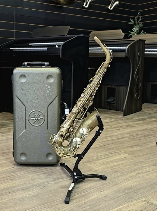 Sax Alto Yamaha YAS-52 (SEMINOVO) #027660A