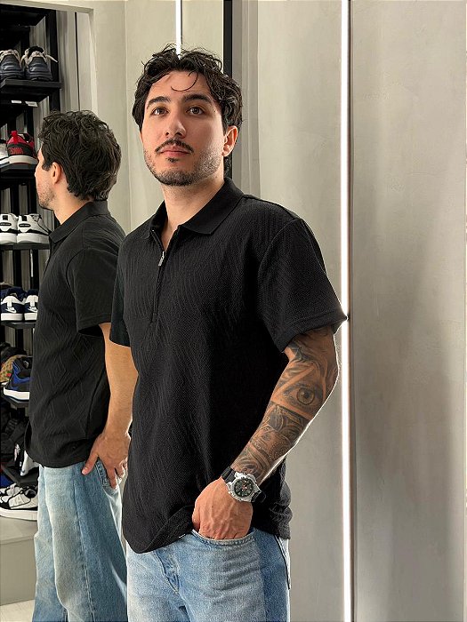 Polo Zíper Texturizada - Preto