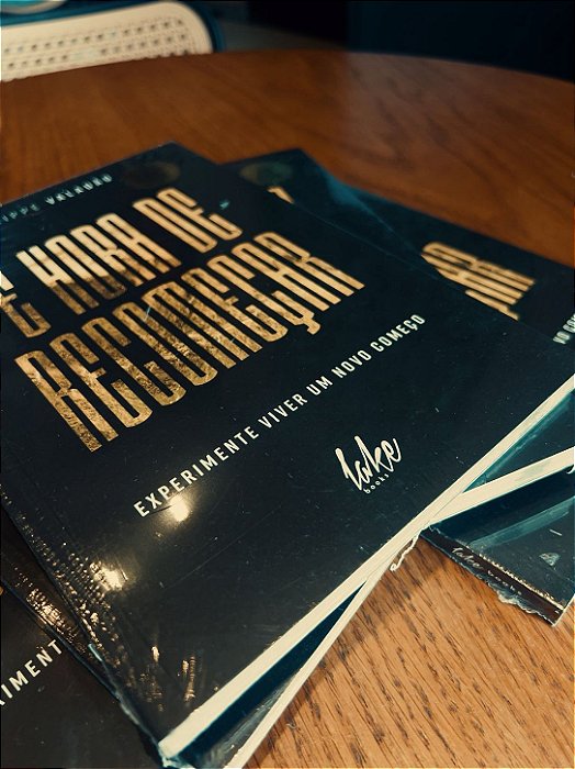 Livro É Hora de Recomeçar - Felippe Valadão