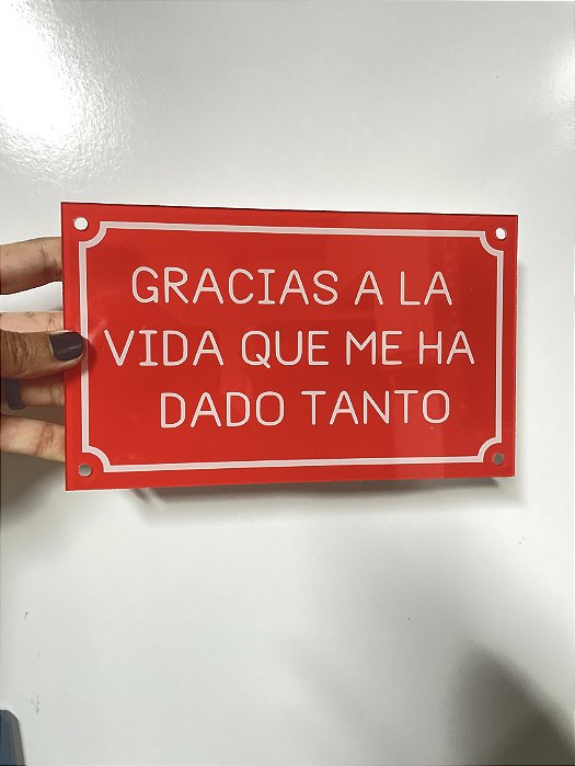 placa GRACIAS A LA VIDA
