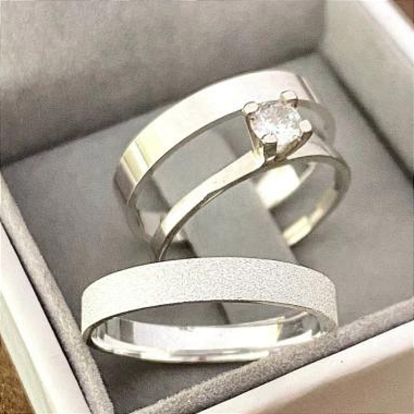 Par de alianças lunna 4mm de namoro + anel solitário Classic prata 950