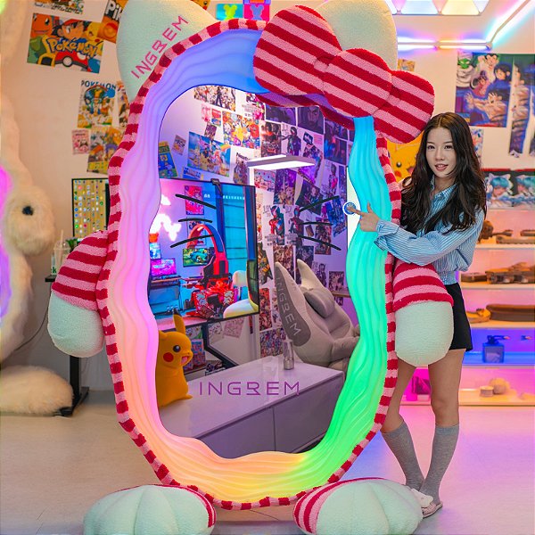 Espelho de Corpo Inteiro Ingrem Luminous Mirror 220V Com Iluminação RGB 1.43x1.96m Revestimento em Tecido