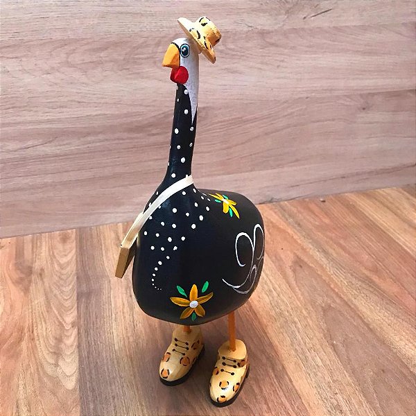 Galinha Decorativa Com Bolsa e Chapéu Preto e Bege