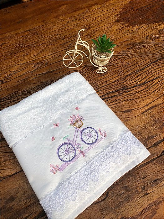 Toalha de Rosto Bordada Bicicleta Lavanda