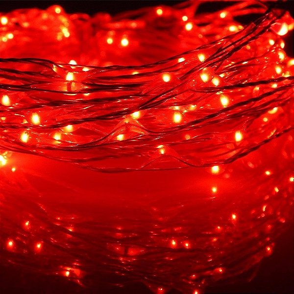 Cordão de Cobre 50 LEDs Fio de Fada 5 Metros Vermelho à Pilha - Uso Interno