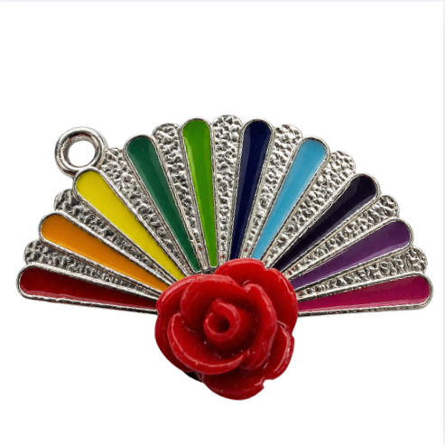 Pingente Leque com Rosa – 3cm
