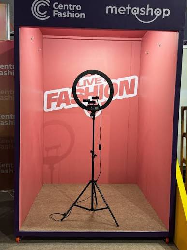 Cabine Live Box para Live Commerce