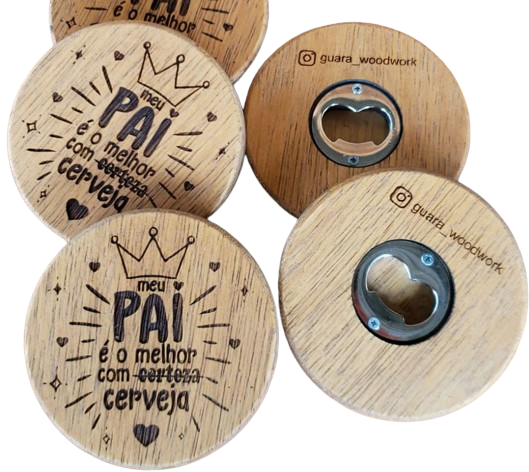 Abridor de garrafas magnetico artesanal em madeira personalizado