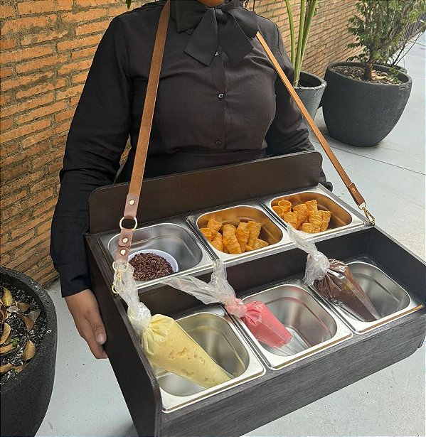 Bandeja Condimentadora em madeira com vasilhas em inox - bandeja de mão